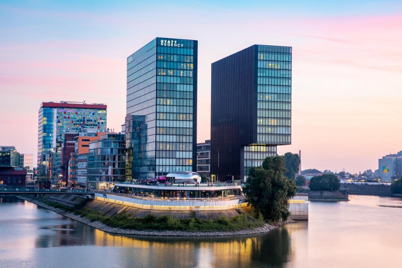 Hyatt Regency Dusseldorf Hotel Екстериор снимка