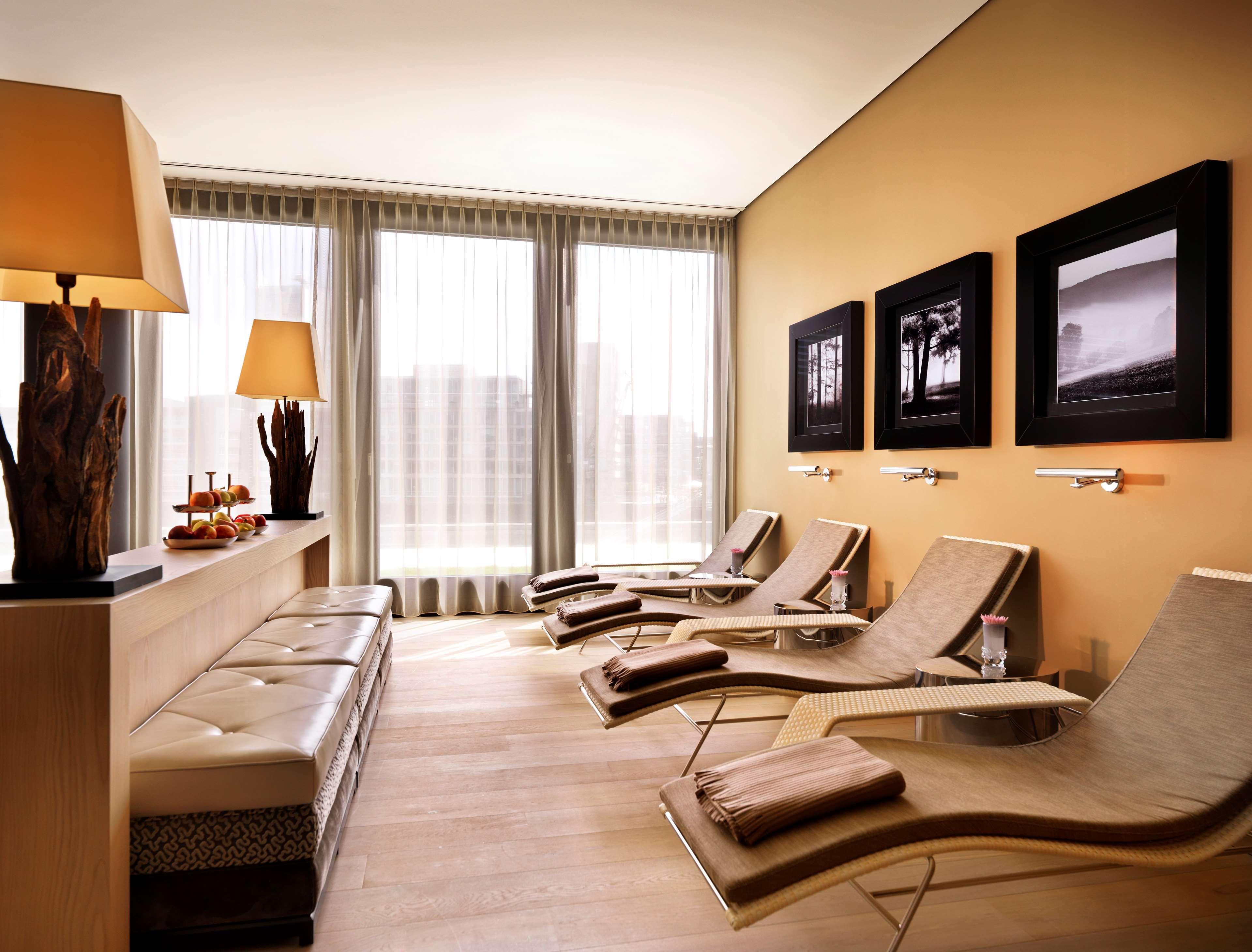 Hyatt Regency Dusseldorf Hotel Екстериор снимка The spa at The Westin Palace, Munich