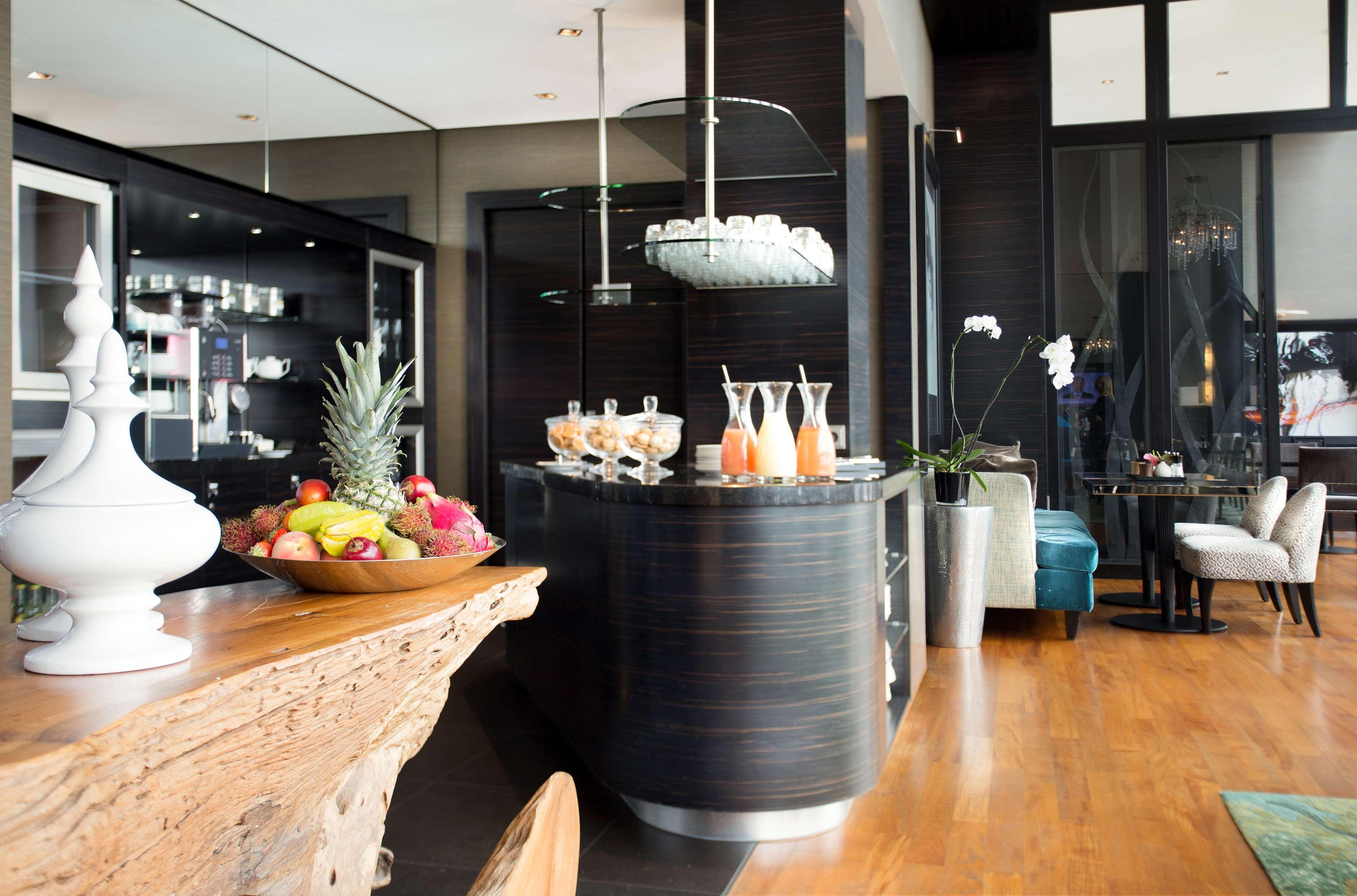 Hyatt Regency Dusseldorf Hotel Екстериор снимка A kitchen