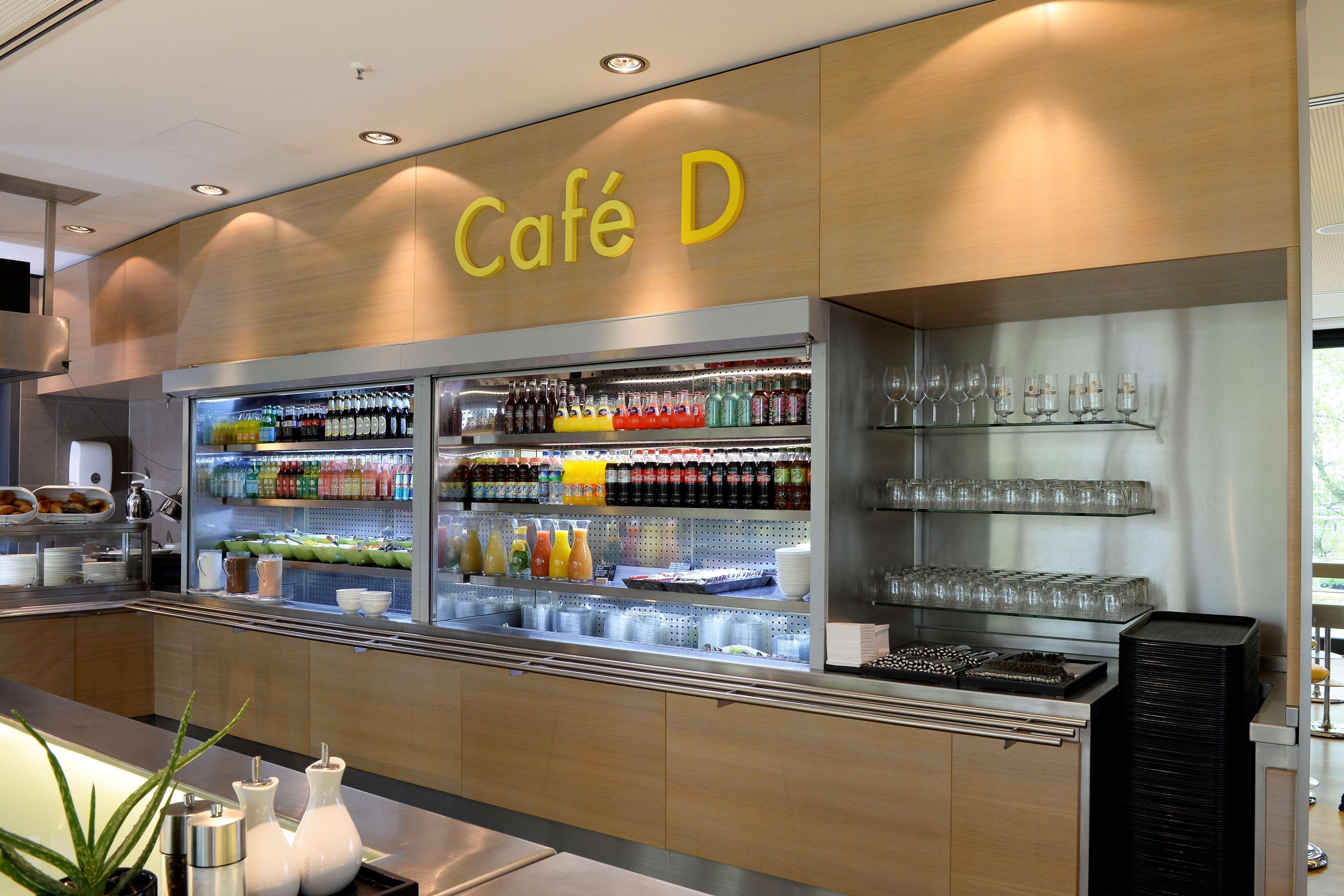 Hyatt Regency Dusseldorf Hotel Екстериор снимка Café D