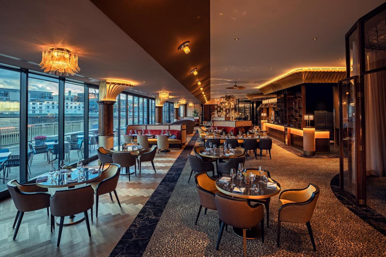 Hyatt Regency Dusseldorf Hotel Екстериор снимка The interior of the restaurant
