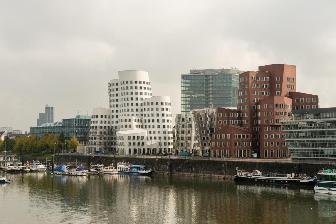 Hyatt Regency Dusseldorf Hotel Екстериор снимка Neuer Zollhof
